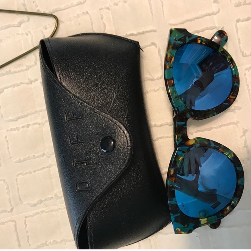 DIFF sunnies